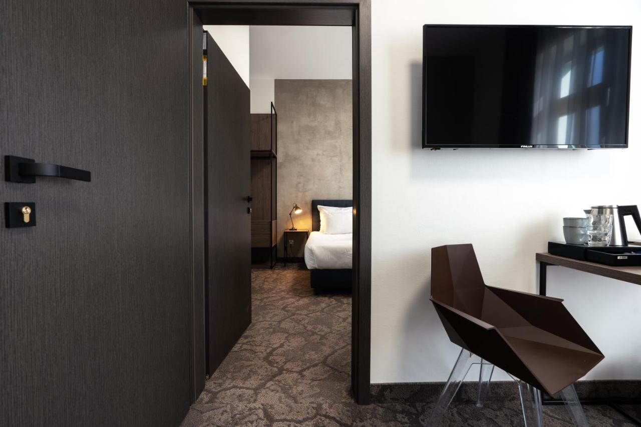 Riverside Hotel Плзень Екстер'єр фото