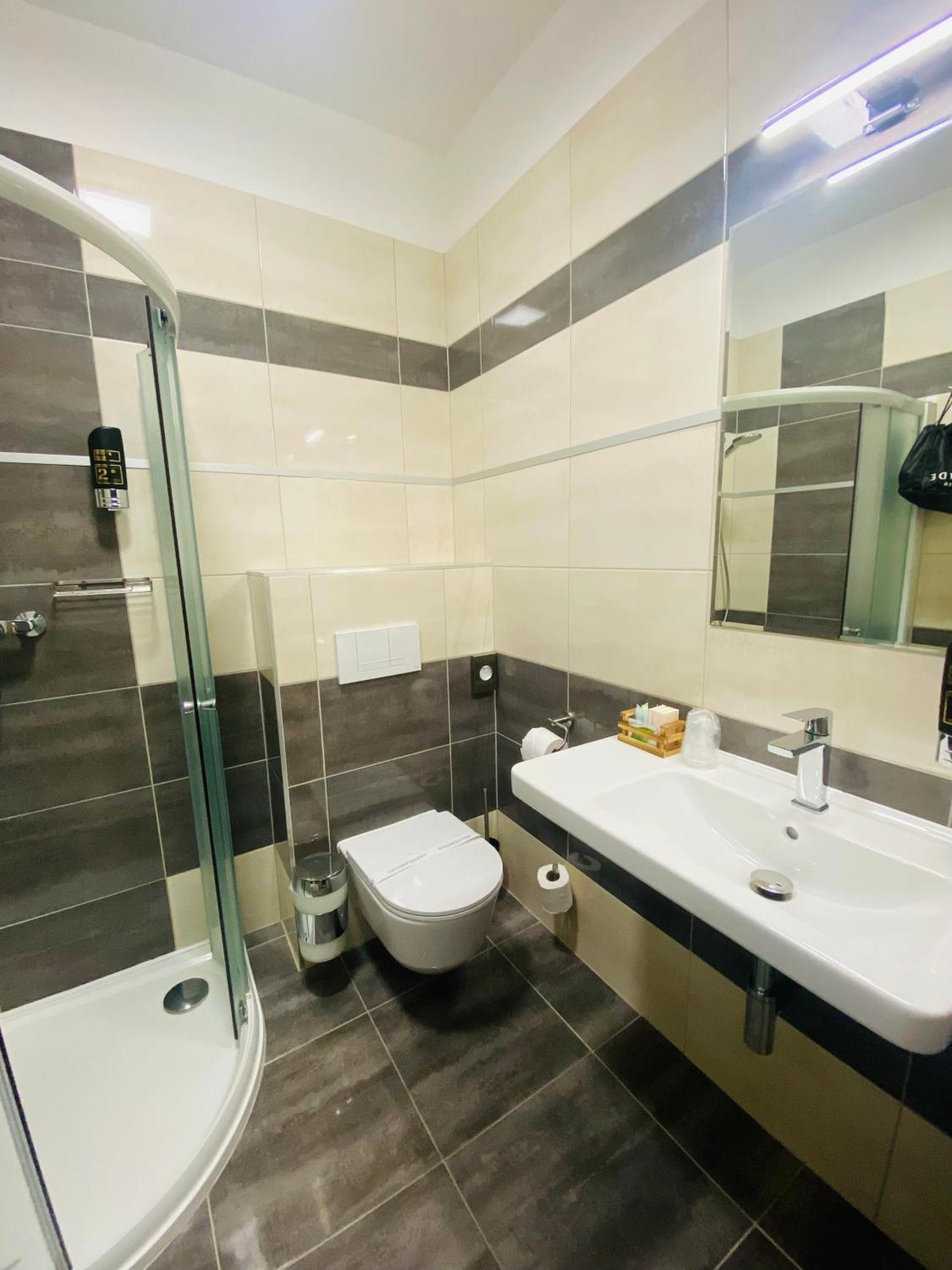 Riverside Hotel Плзень Екстер'єр фото